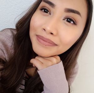Meet your Posher, Jasmin